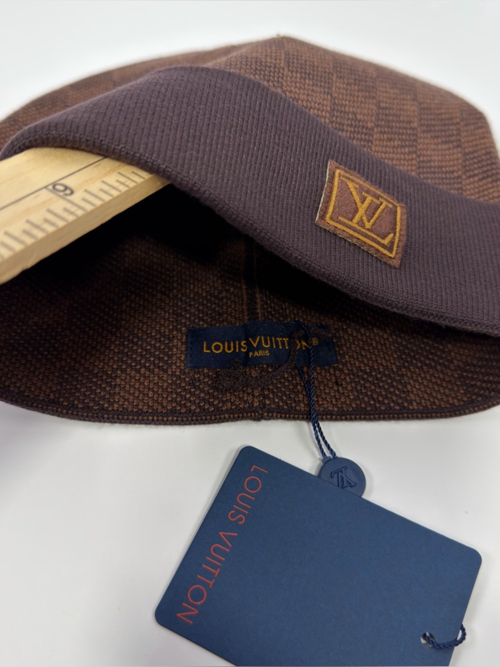 Louis Vuitton Néo Petit Damier Beanie - Picture 5 of 6